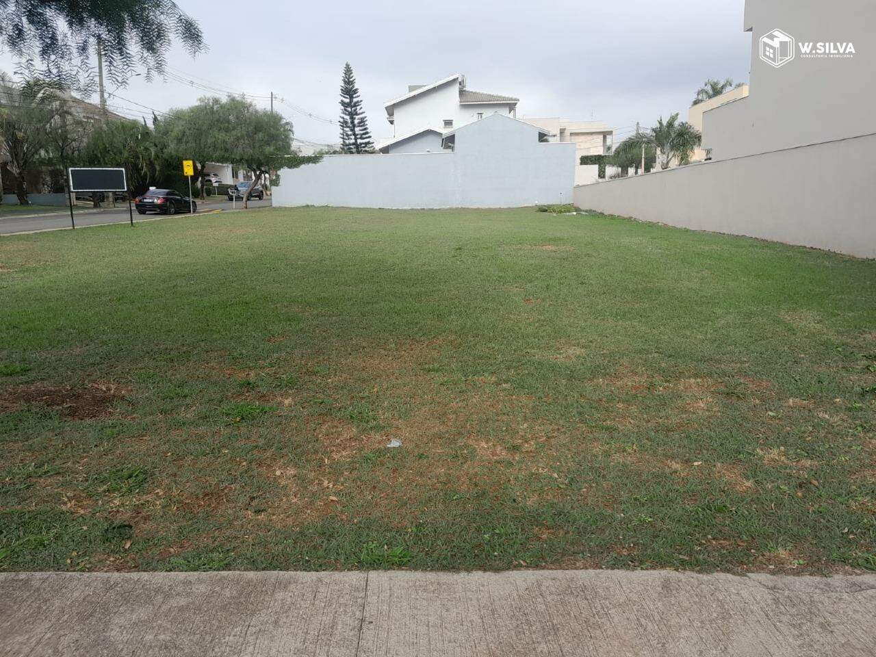 Terreno em condomínio à venda no Condomínio Residencial Helvétia Park: