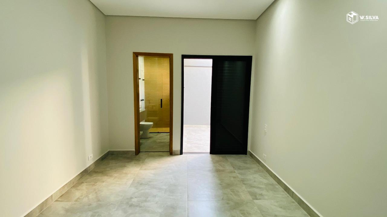 Casa em Bairro à venda no Jardim Residencial Veneza: Suíte