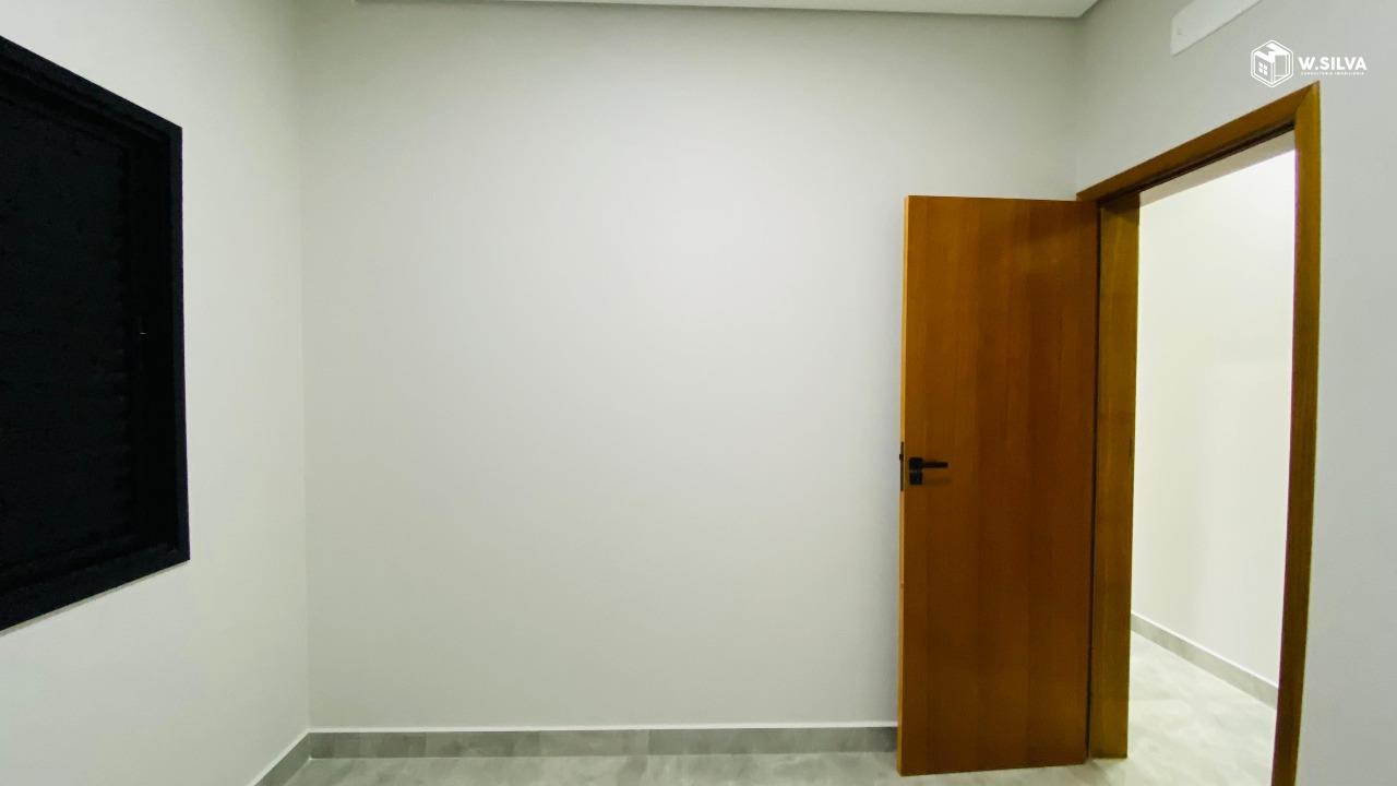 Casa em Bairro à venda no Jardim Residencial Veneza: Quarto