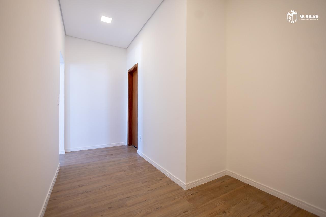 Casa em Condomínio à venda no Condomínio Park Gran Reserve: Quarto de vestir