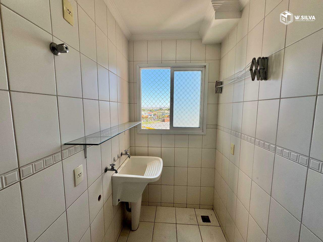 Apartamento à venda no Condomínio Portal das Flores: 