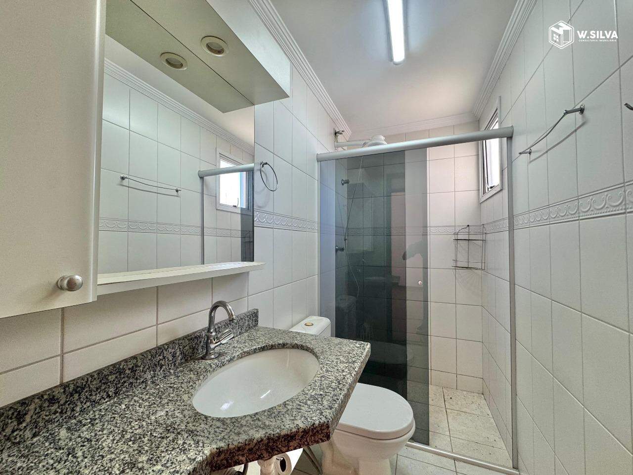 Apartamento à venda no Condomínio Portal das Flores: 