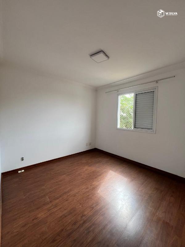 Apartamento à venda no Condomínio Portal das Flores: 