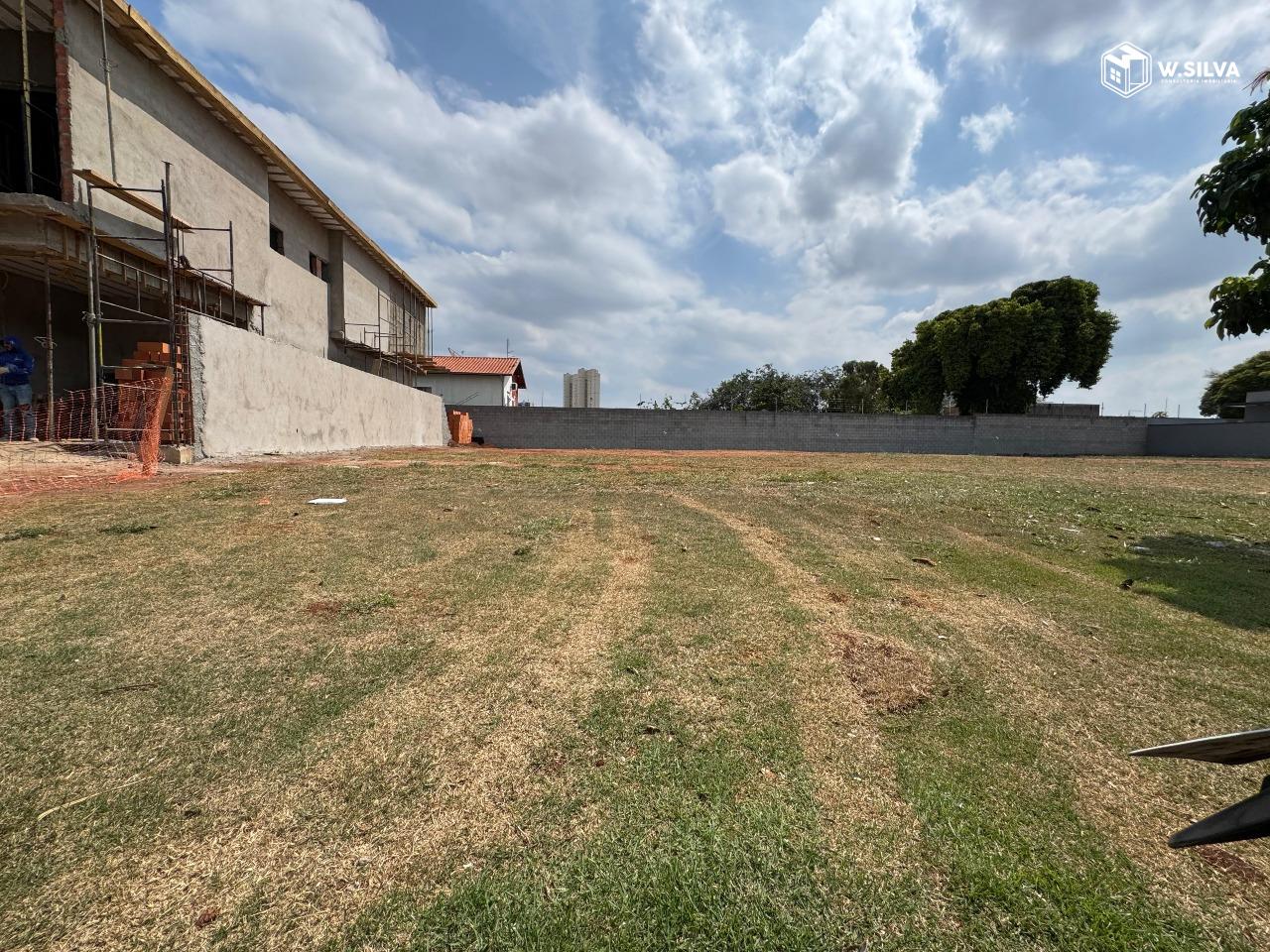 Terreno em condomínio à venda no Residencial Creta - Park Meraki : 
