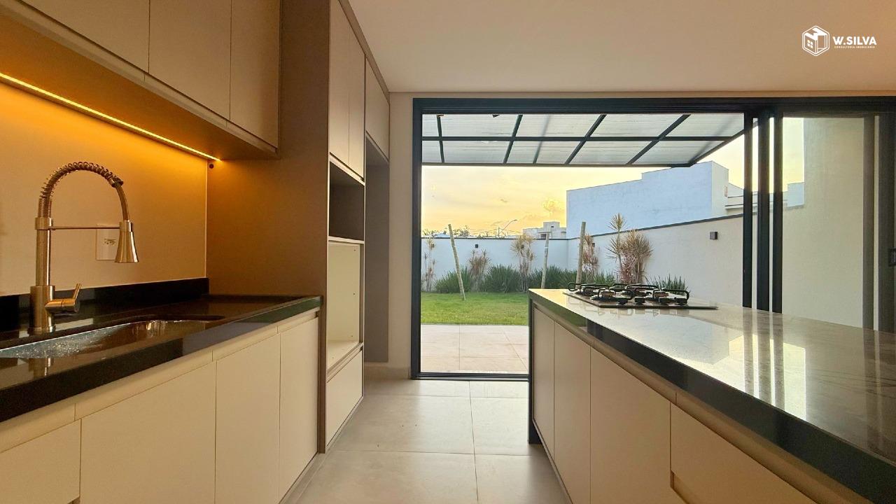 Casa em Condomínio à venda no Condomínio Park Gran Reserve: 