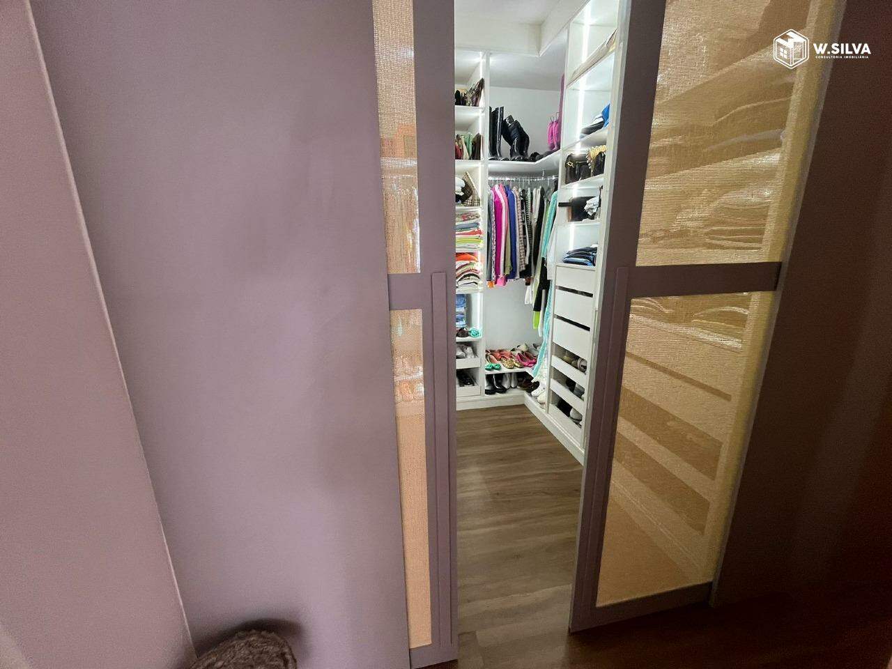 Casa em Condomínio à venda no Condomínio Residencial Laguna: 