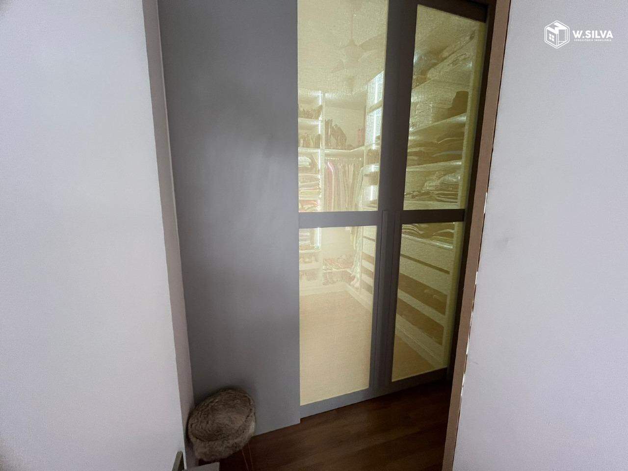 Casa em Condomínio à venda no Condomínio Residencial Laguna: 