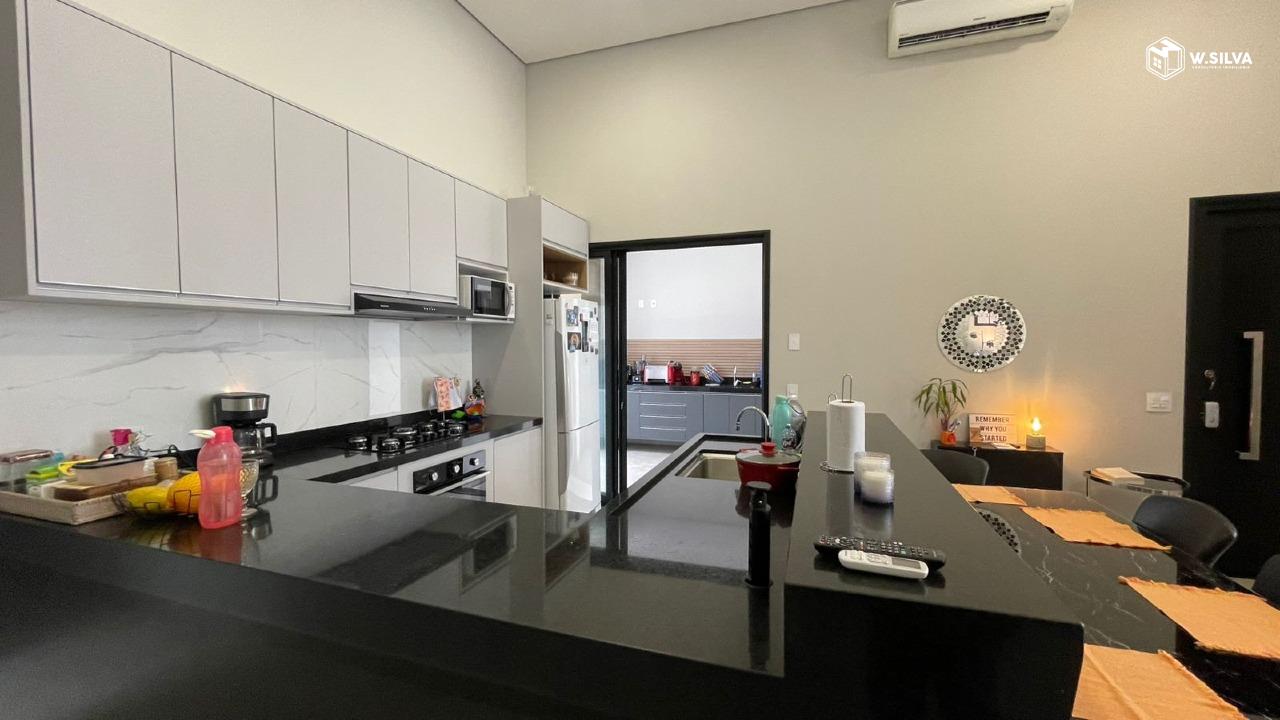 Casa em Condomínio à venda no Condomínio Park Gran Reserve: 