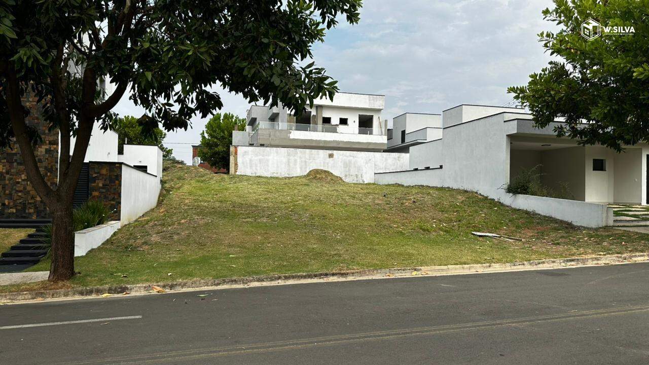 Terreno em condomínio à venda no Jardins Di Roma - Piazza Navona: 