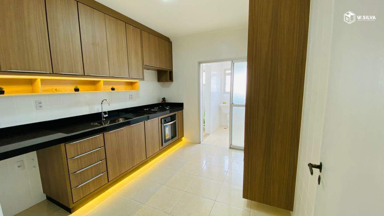 Apartamento à venda no Edifício Ana Lucia: cozinha