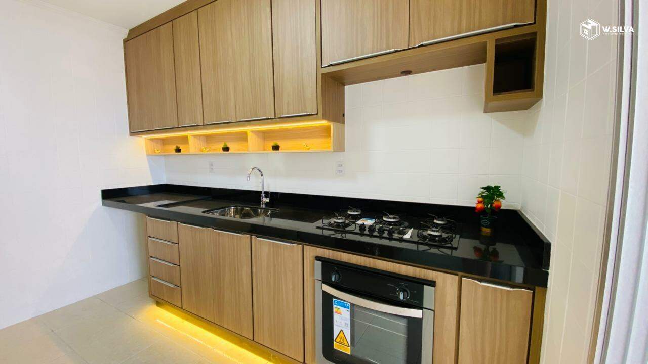 Apartamento à venda no Edifício Ana Lucia: cozinha