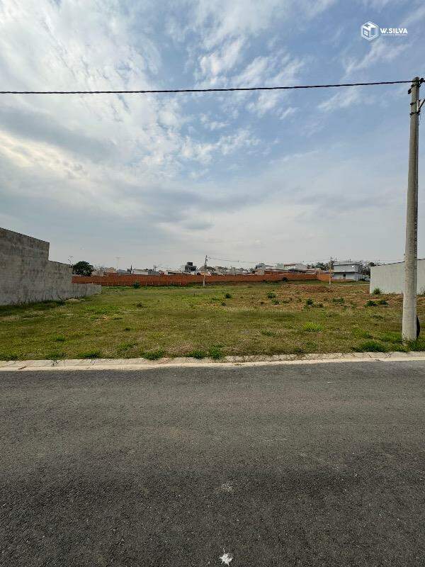 Terreno em condomínio à venda no Jardim Siena: 