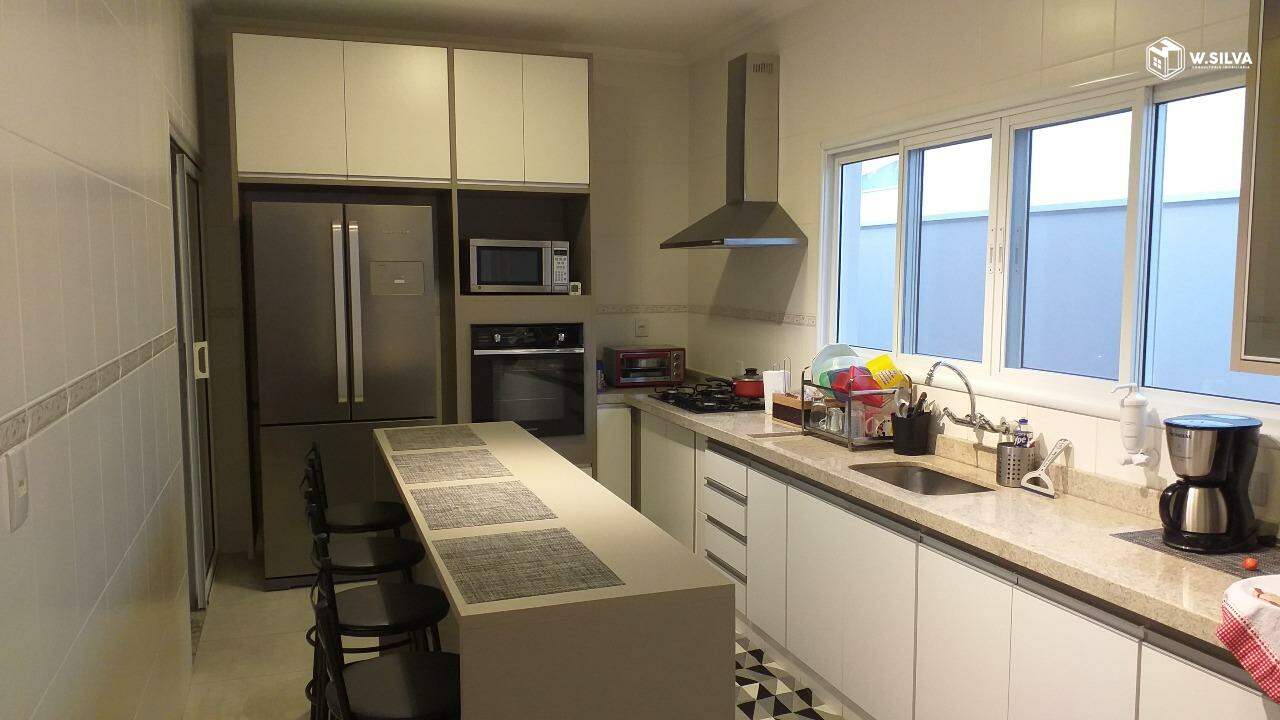 Casa em Condomínio à venda no Condomínio Terra Magna: 