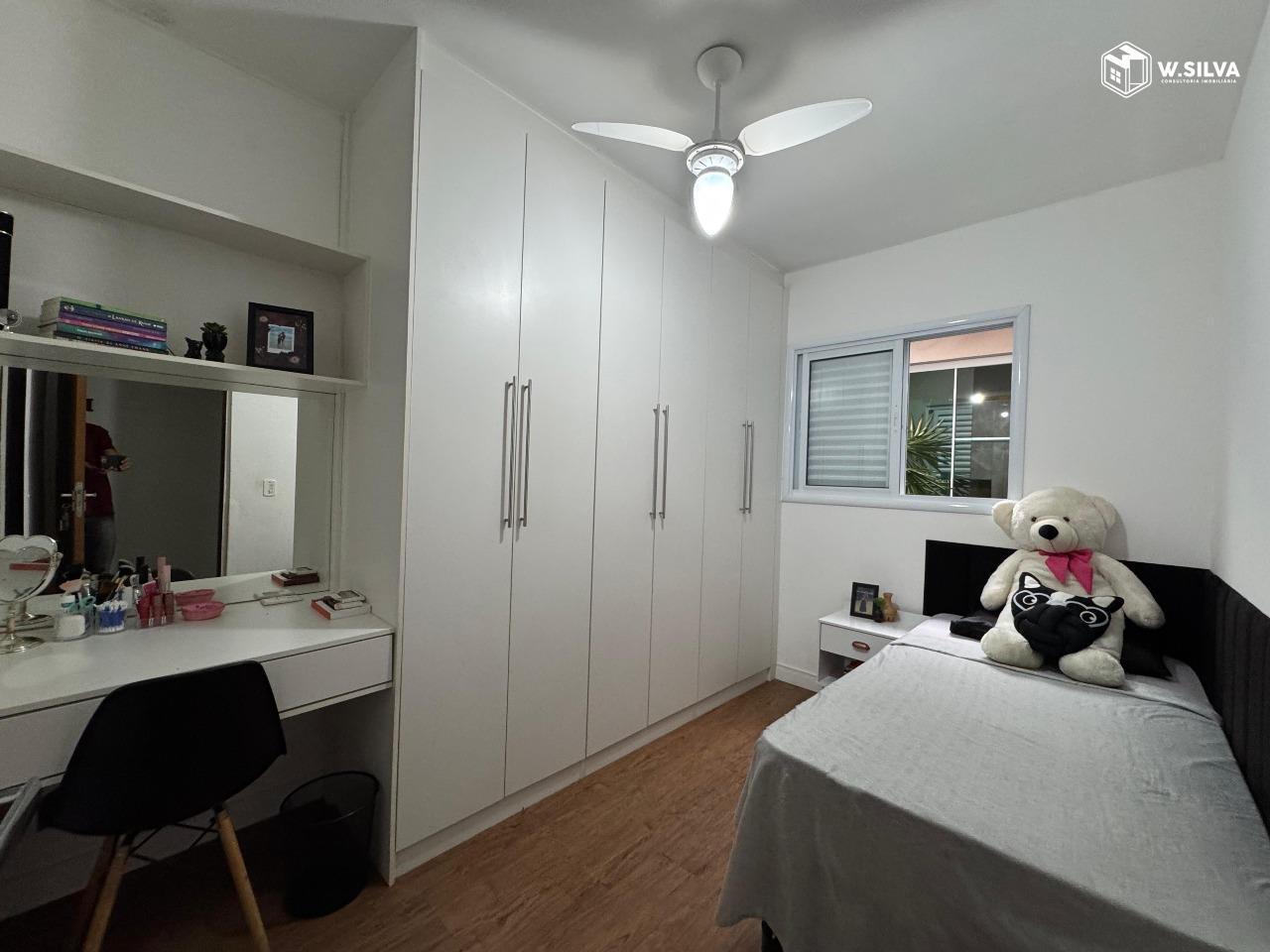 Casa em Bairro à venda no Jardim dos Colibris: 