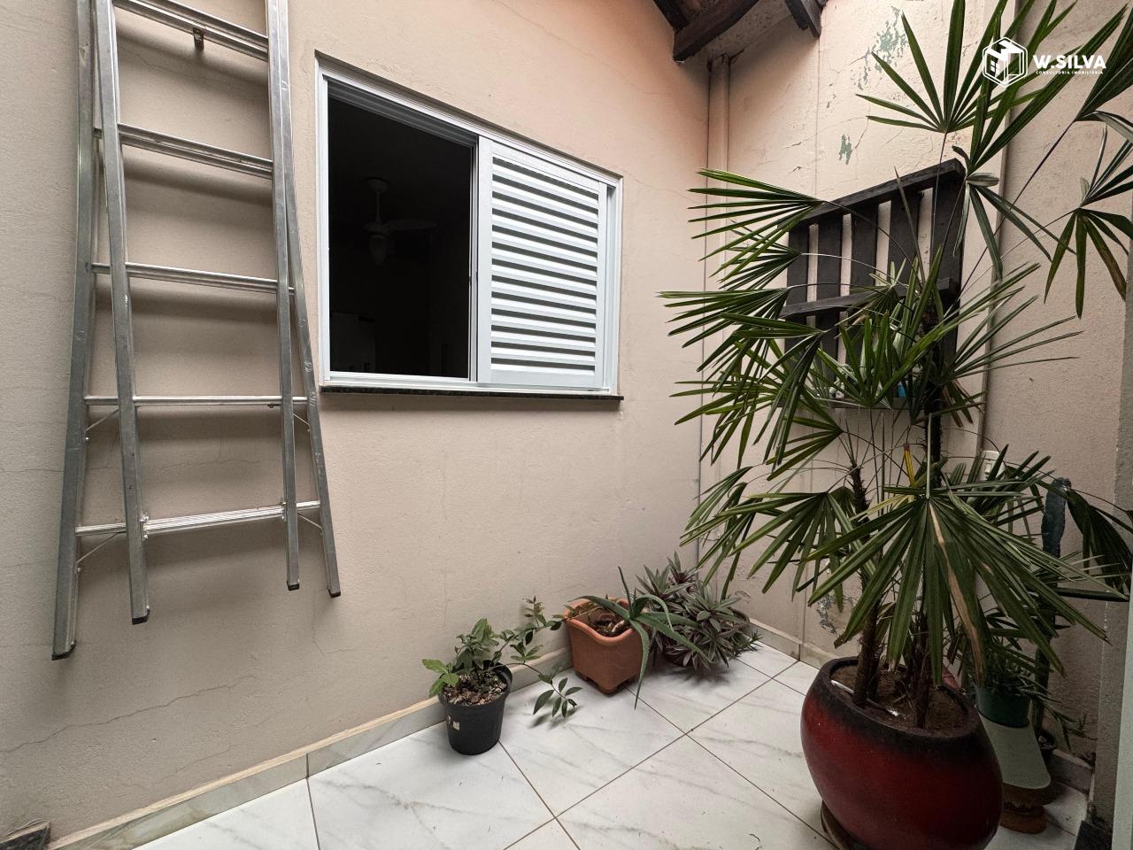 Casa em Bairro à venda no Jardim dos Colibris: 