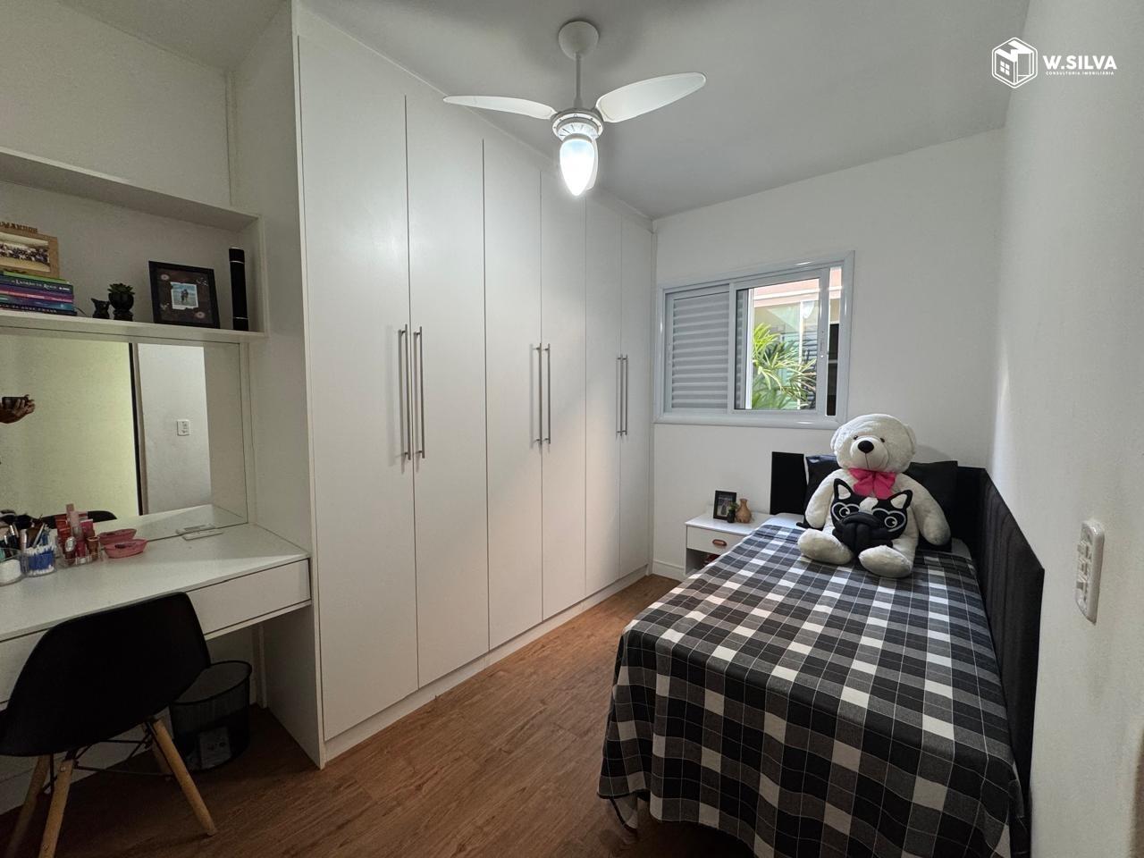 Casa em Bairro à venda no Jardim dos Colibris: 