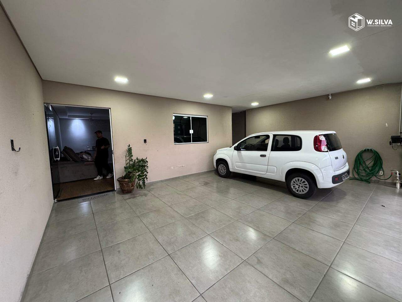 Casa em Bairro à venda no Jardim dos Colibris: 