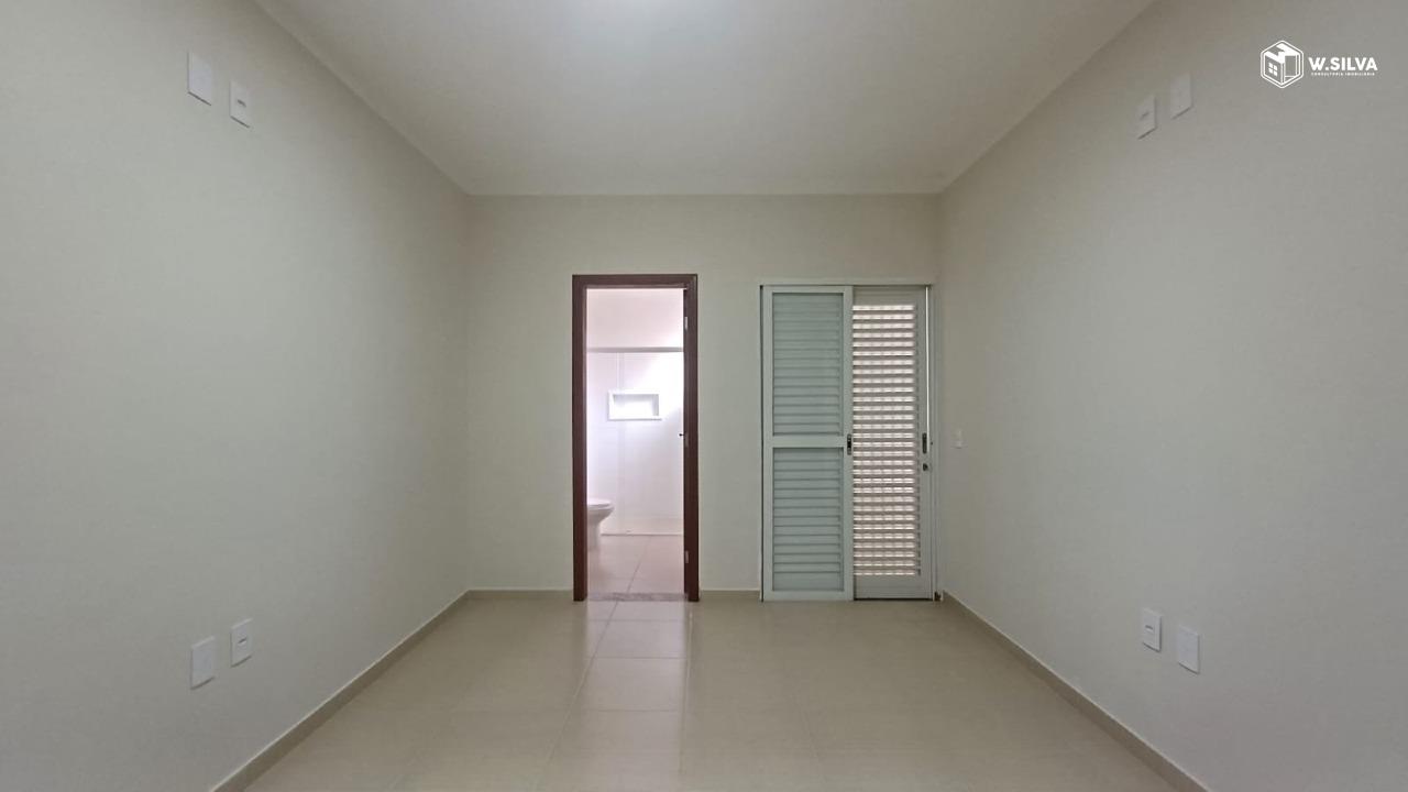 Casa em Bairro à venda no Jardim Colonial: 