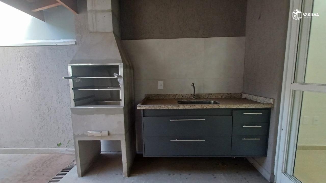 Casa em Bairro à venda no Jardim Colonial: 