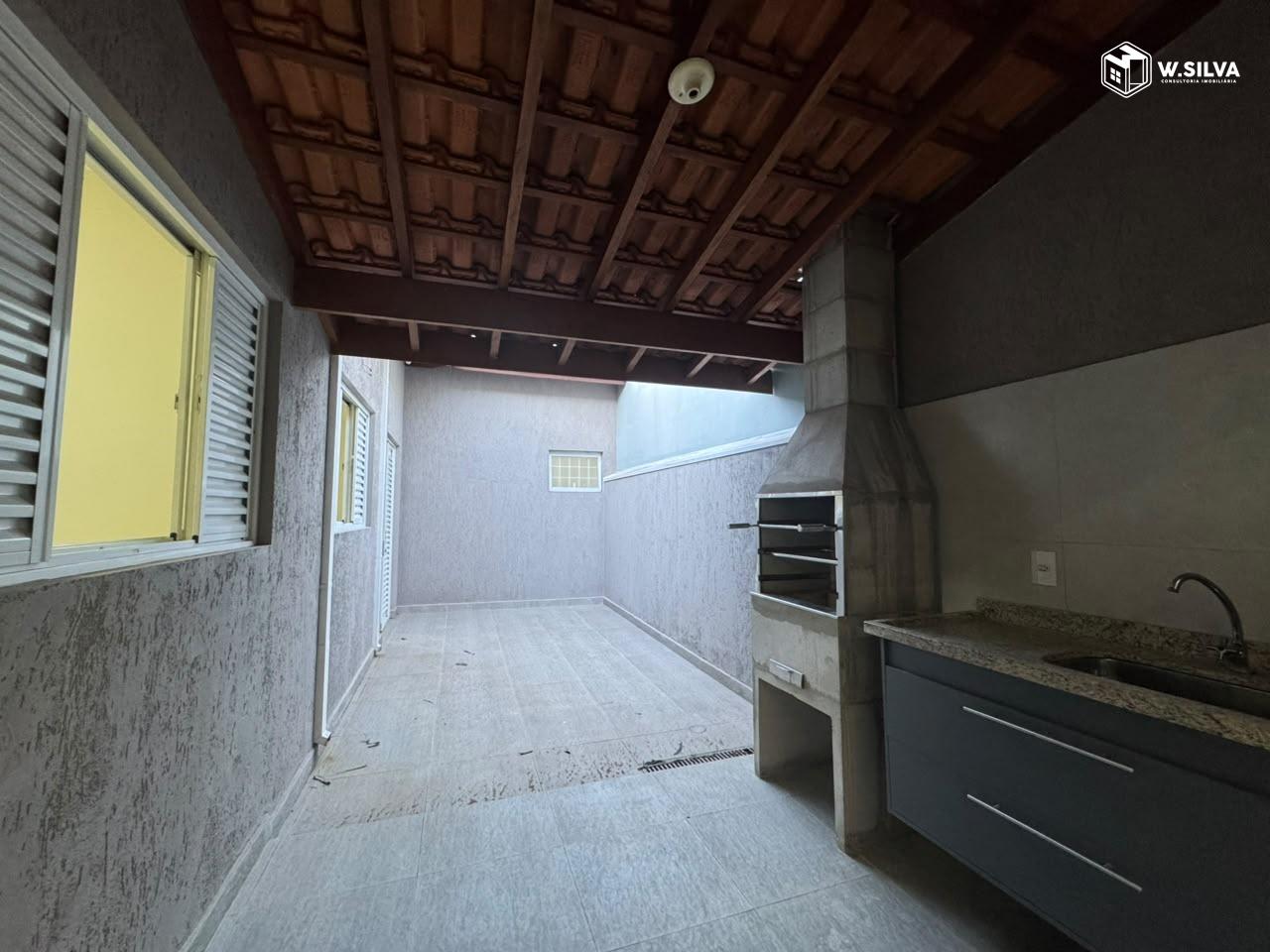 Casa à venda no Jardim Colonial: