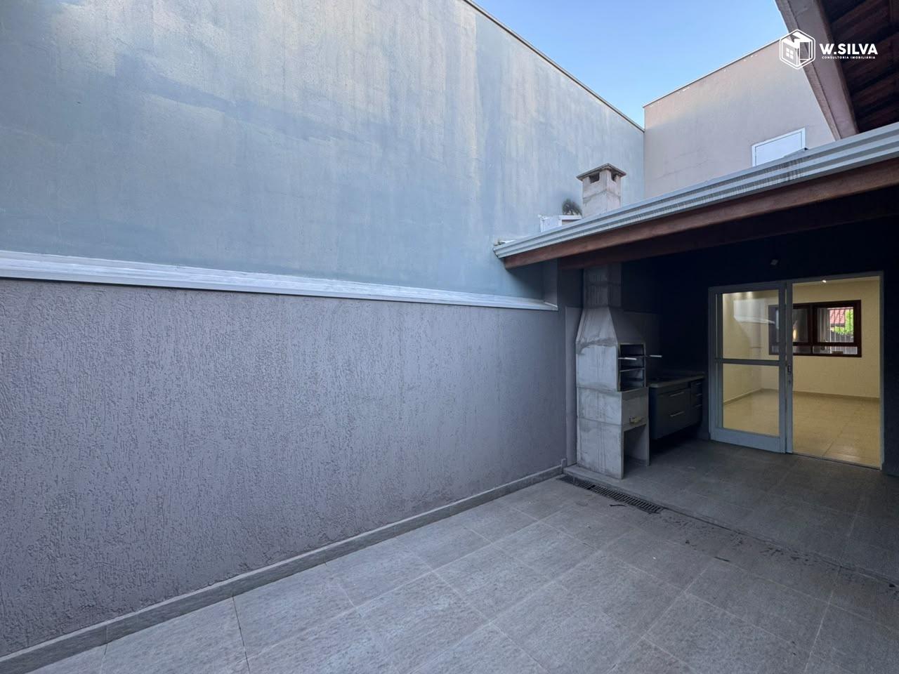 Casa à venda no Jardim Colonial: