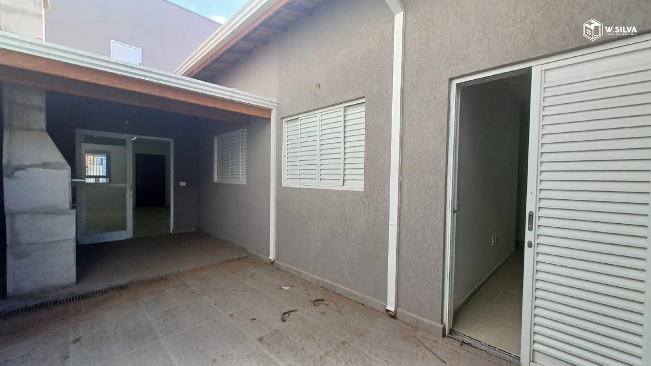 Casa em Bairro à venda no Jardim Colonial: 