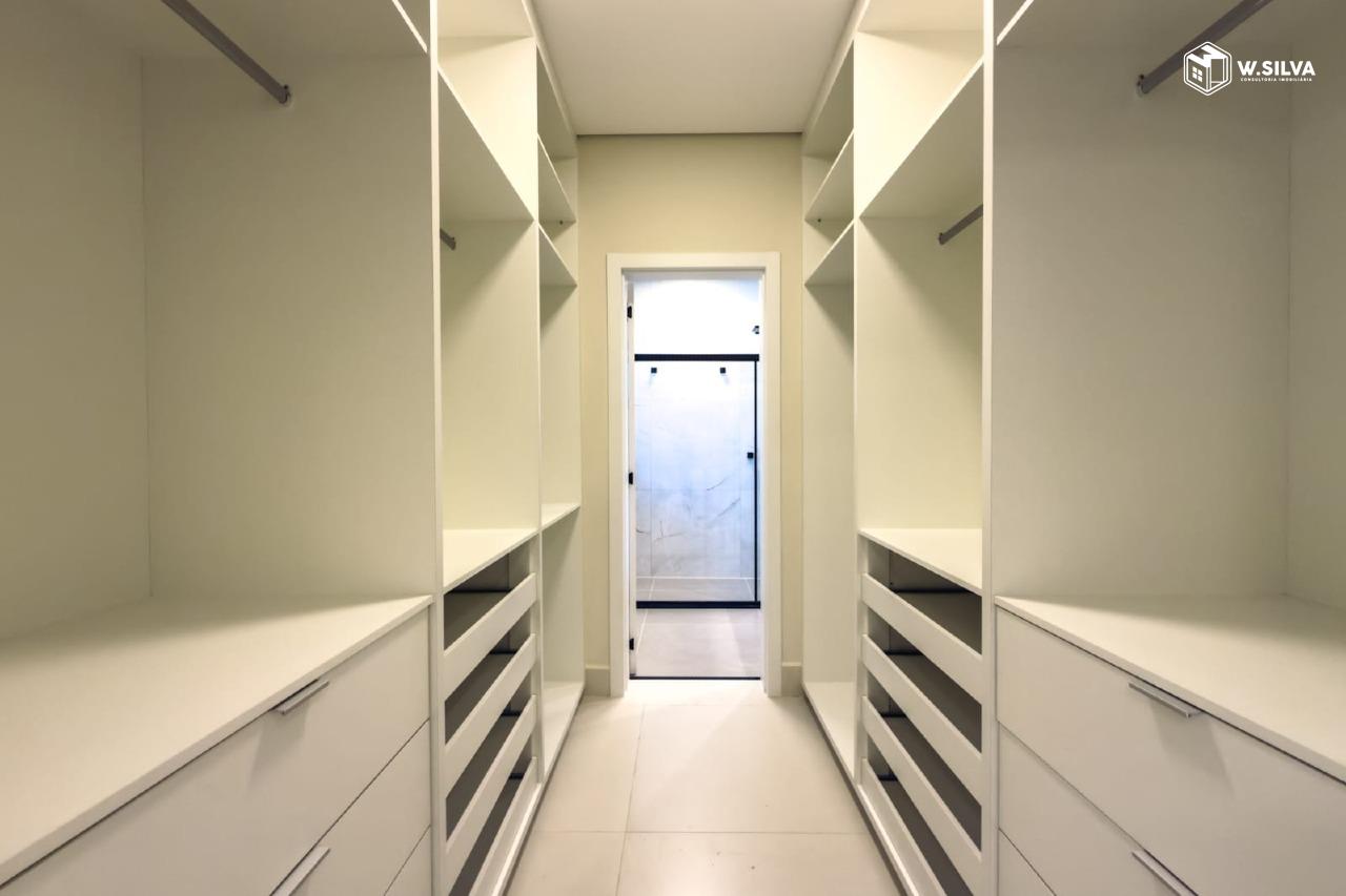 Casa em Condomínio à venda no Condomínio Park Gran Reserve: 