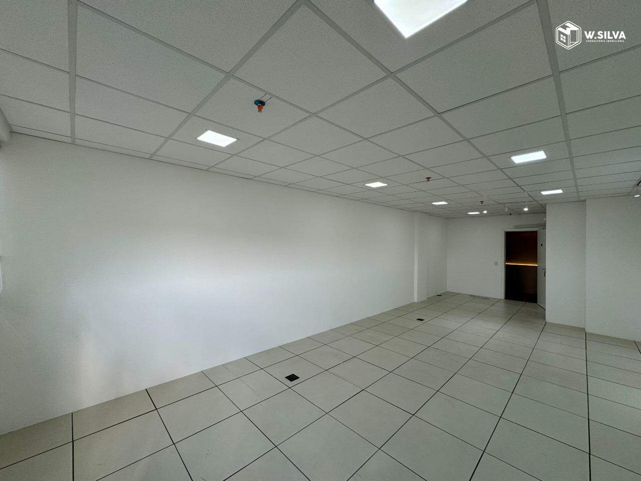 Sala para aluguel no Sky Towers Office: