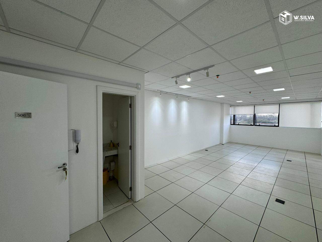 Sala para aluguel no Sky Towers Office: