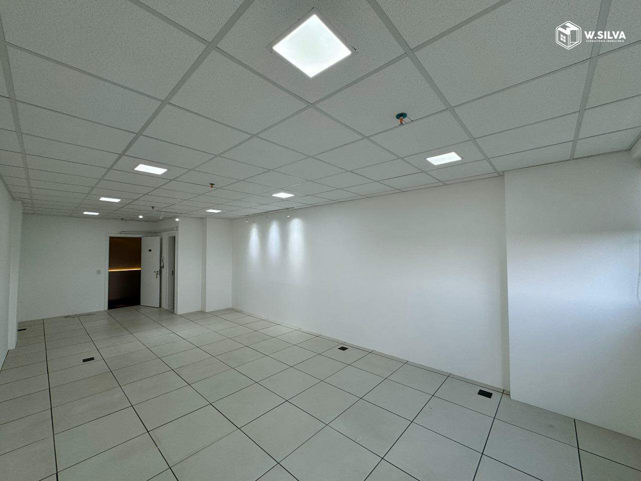 Sala para aluguel no Sky Towers Office: