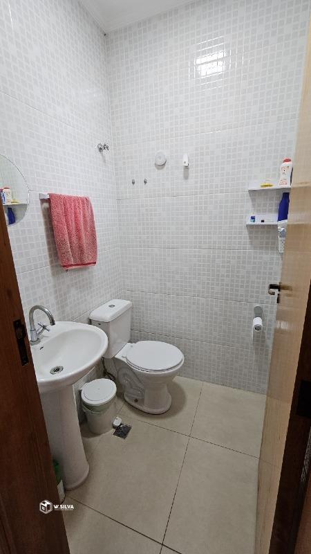 Casa em Condomínio à venda no Condomínio Parque dos Guarantãs: 