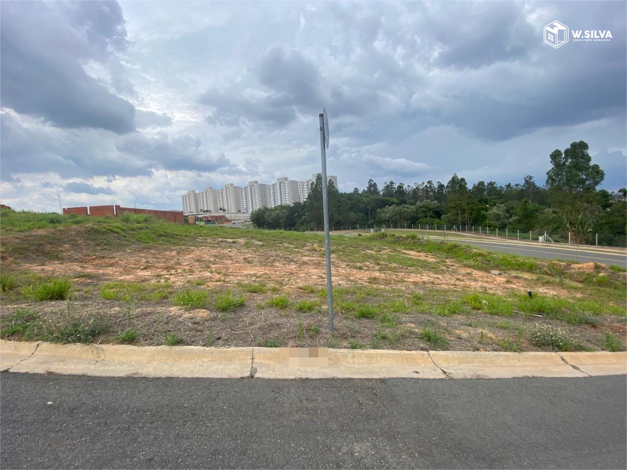Terreno em condomínio à venda no Casa do Lago: 