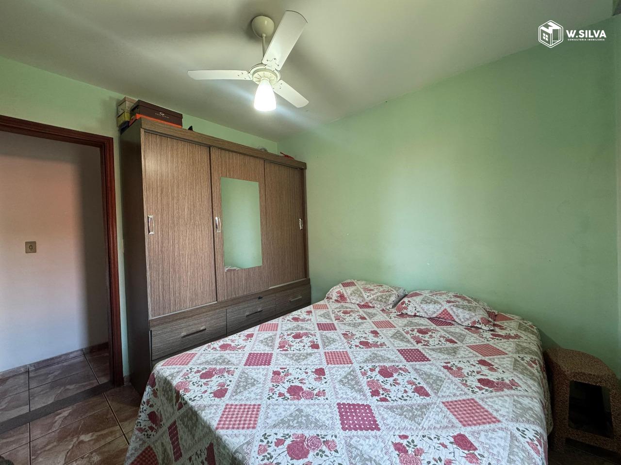 Apartamento à venda no Village Azaleia: 