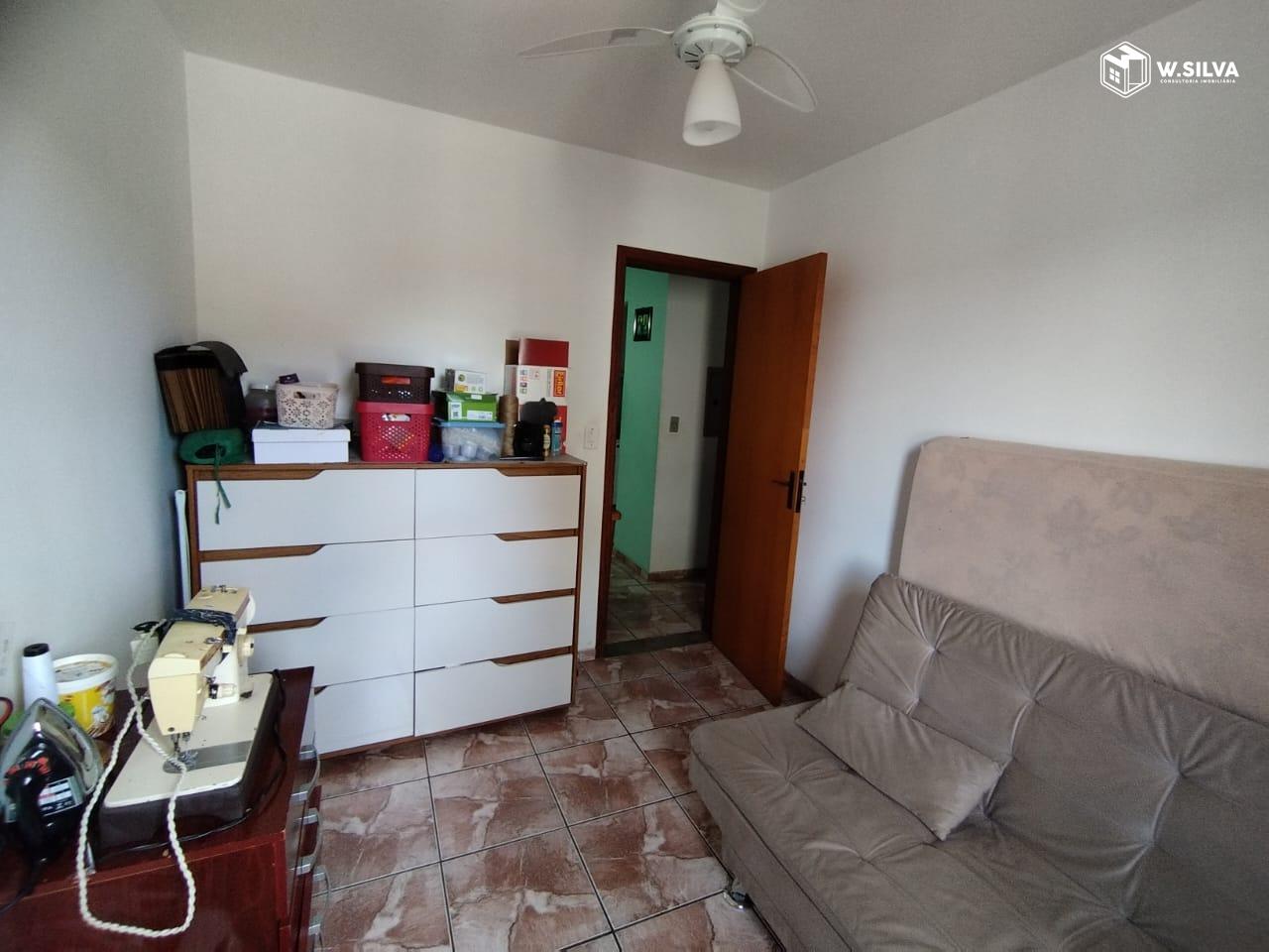 Apartamento à venda no Village Azaleia: 