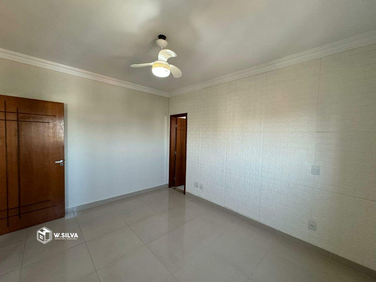 Apartamento para aluguel no Edifício Kellen :