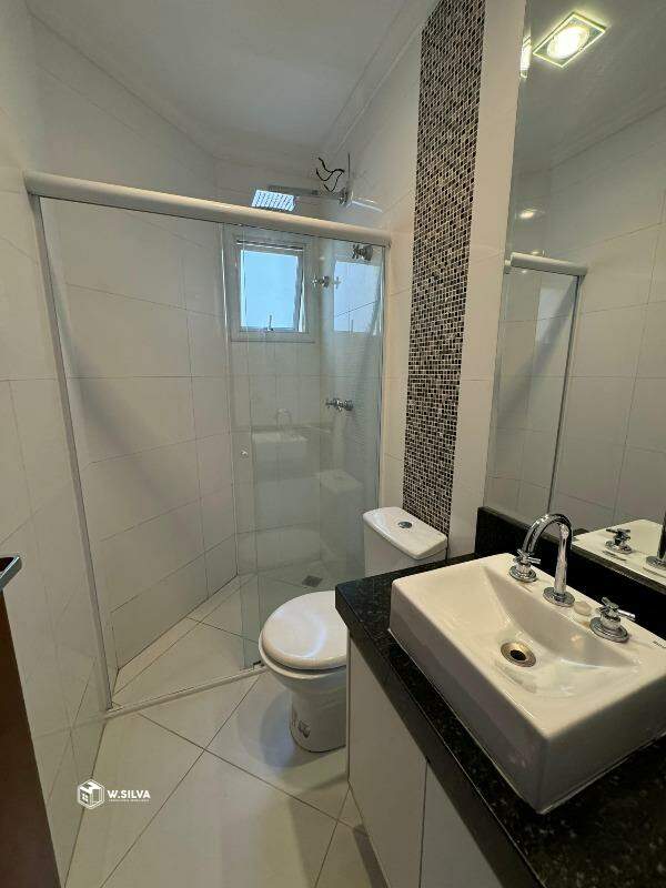 Apartamento para aluguel no Edifício Kellen :