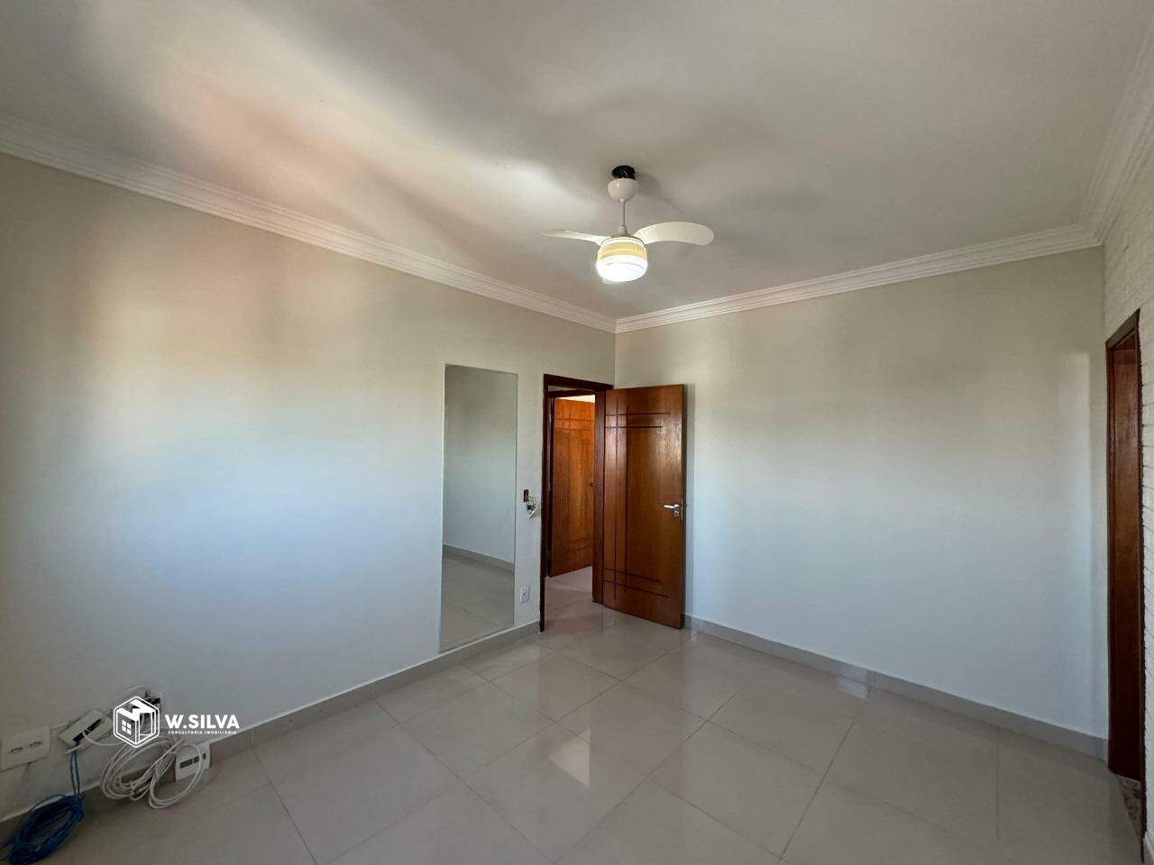 Apartamento para aluguel no Edifício Kellen :