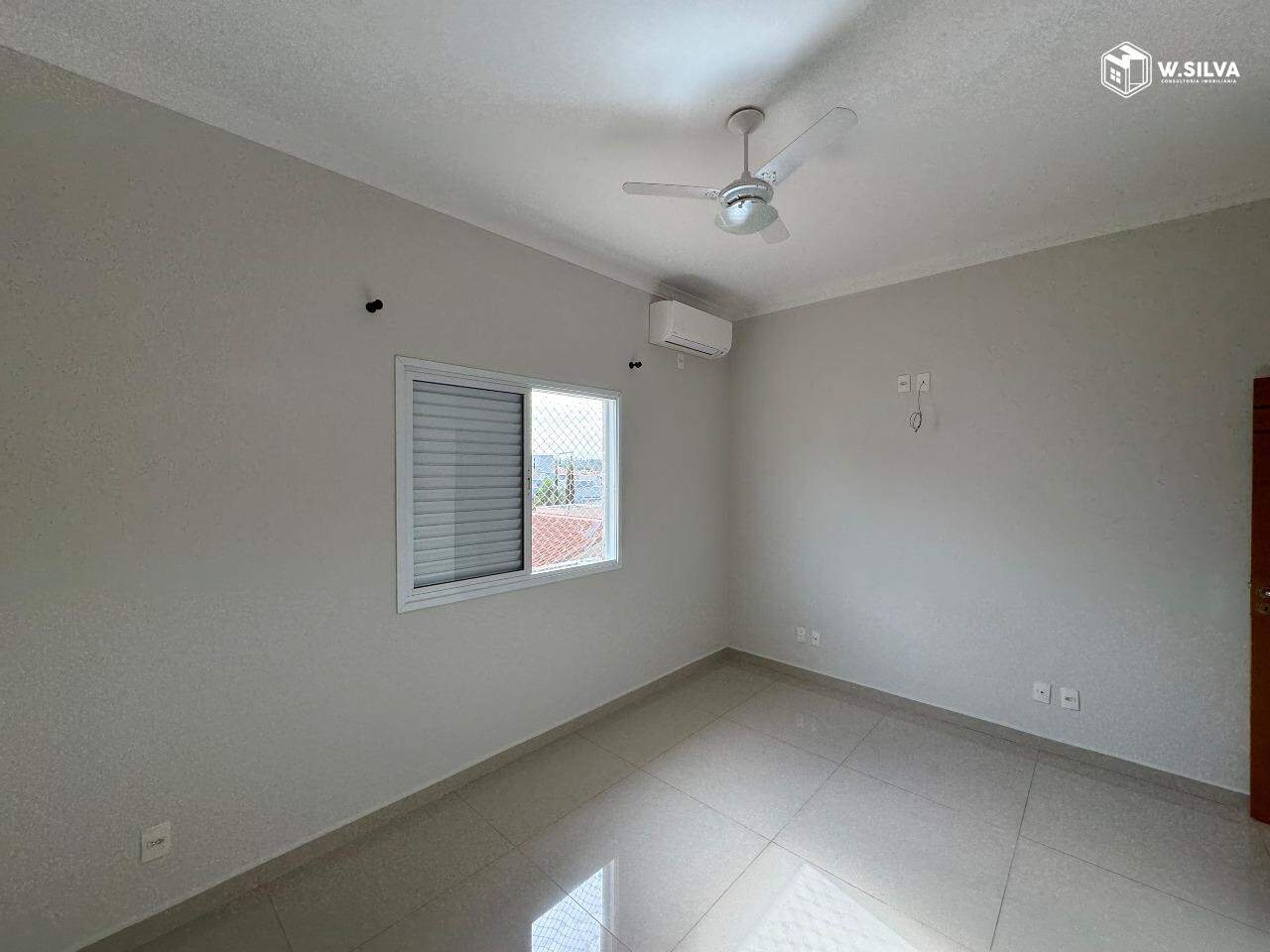 Casa em Condomínio à venda no Condomínio Vista Verde: