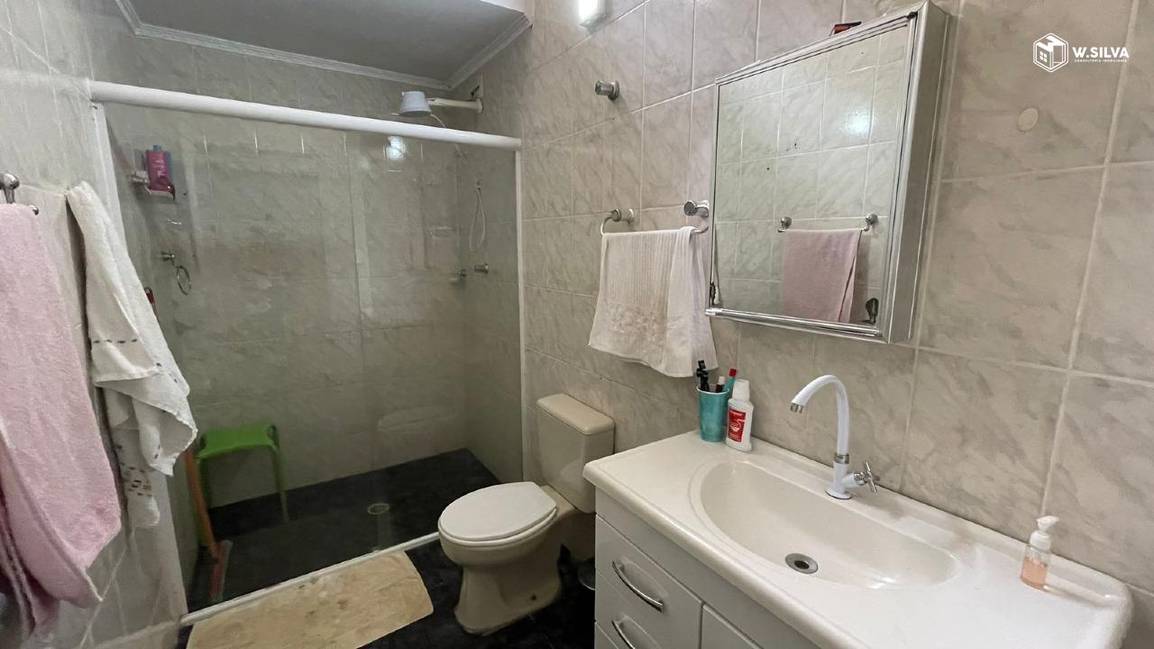 Casa em Bairro à venda no Vila Rubens: 