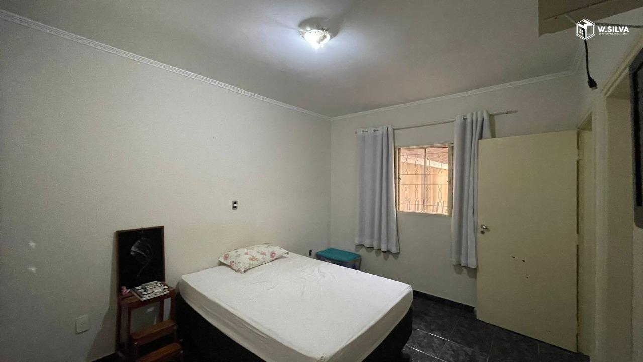 Casa em Bairro à venda no Vila Rubens: 