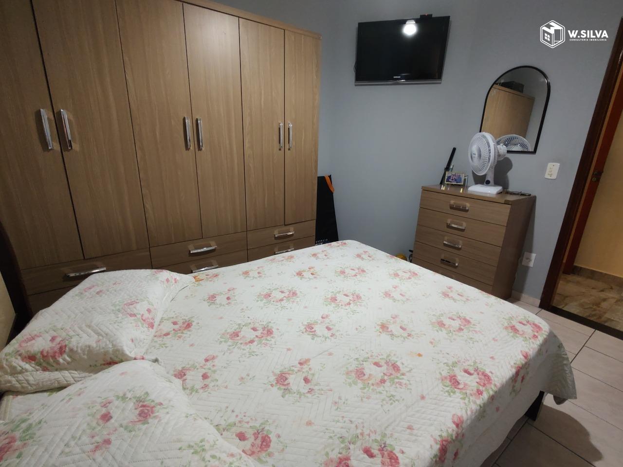 Casa em Bairro à venda no Parque São Lourenço: 