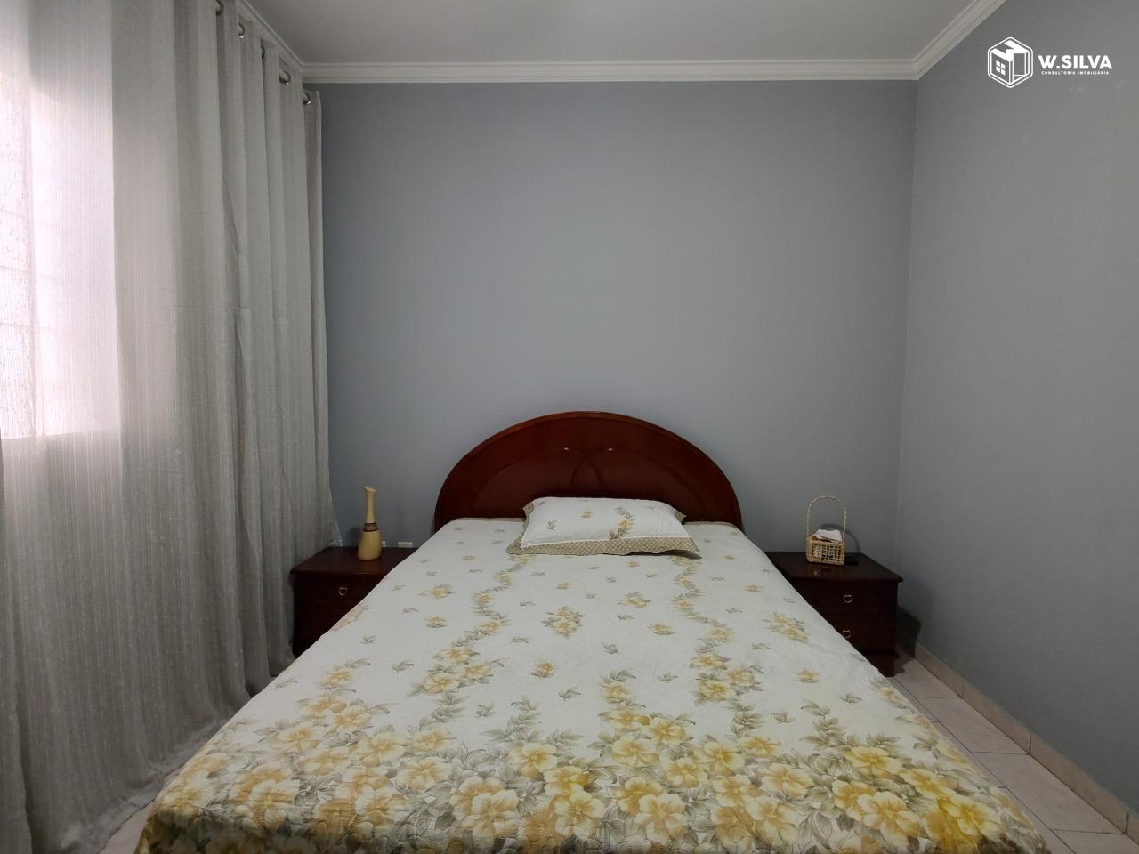 Casa em Bairro à venda no Parque São Lourenço: 