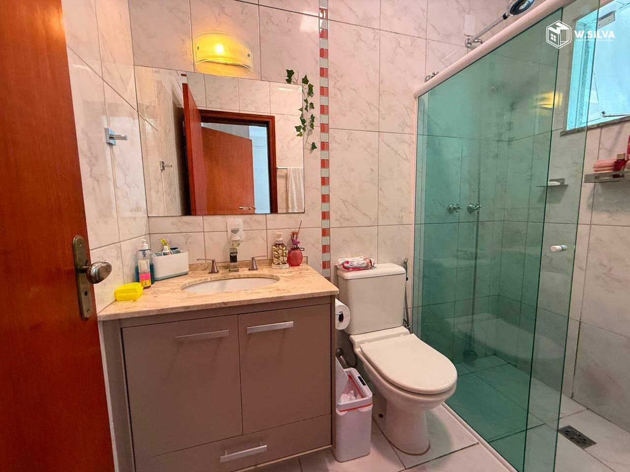 Casa em Condomínio à venda no Condomínio Jardim Portal dos Ipês: 