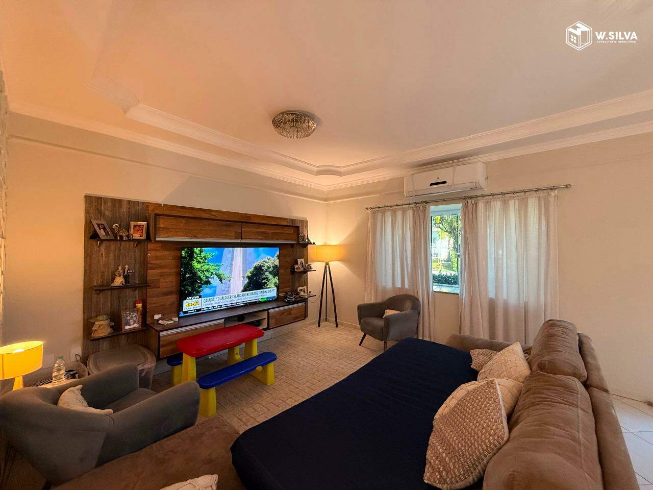 Casa em Condomínio à venda no Condomínio Jardim Portal dos Ipês: 