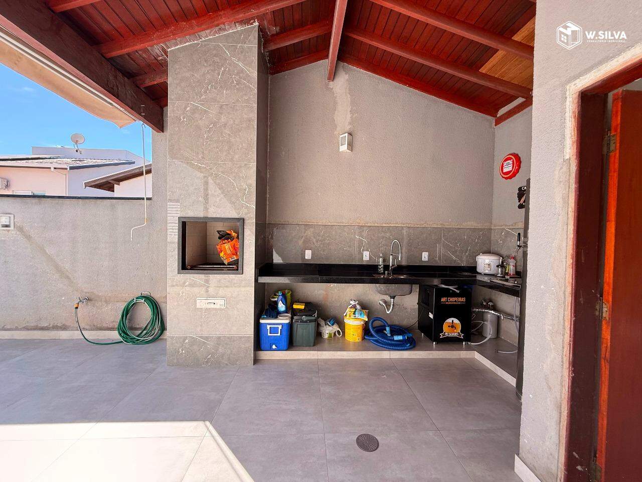 Casa em Condomínio à venda no Condomínio Jardim Portal dos Ipês: 