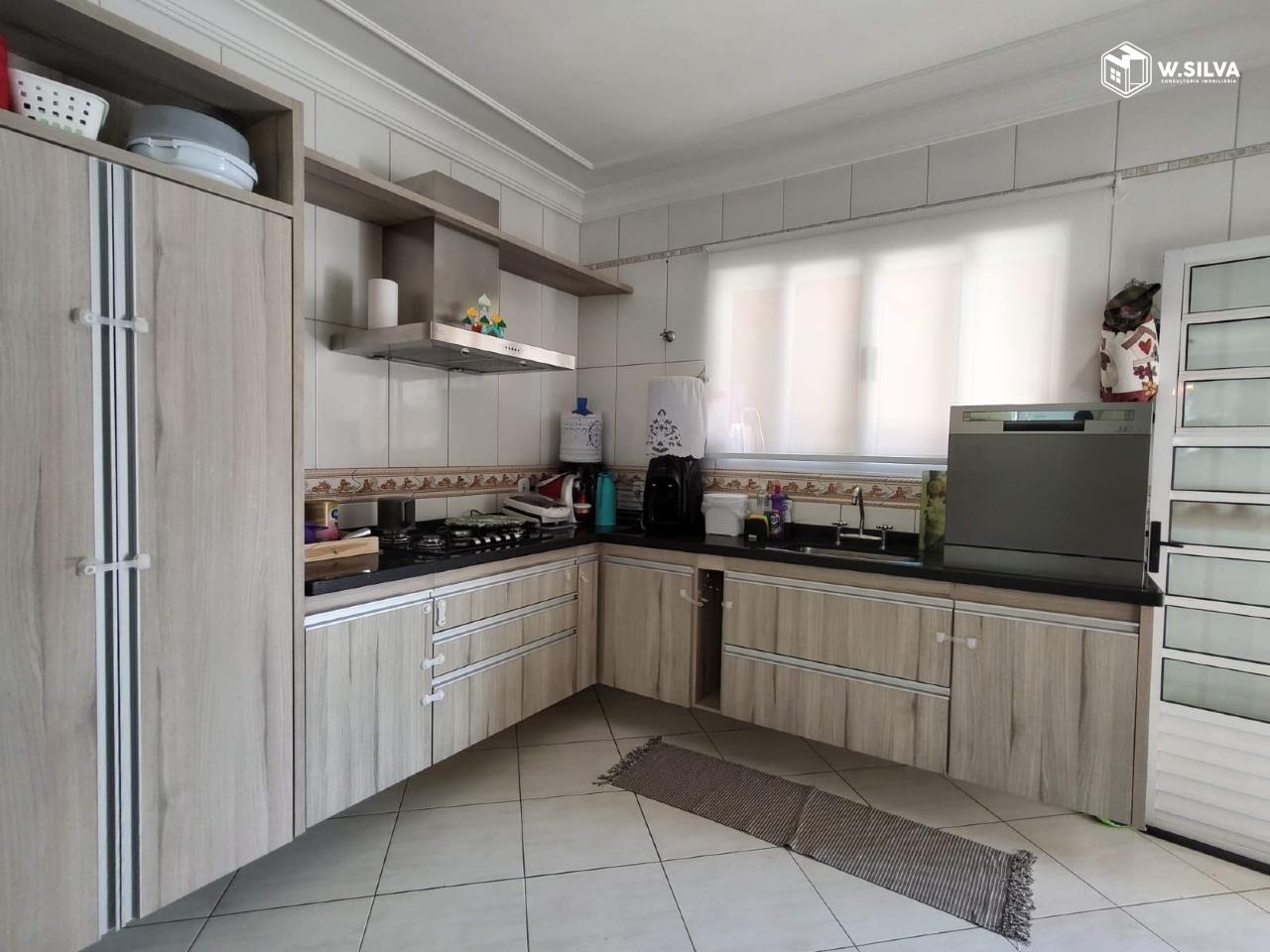 Casa em Condomínio à venda no Jardim Portal dos Ipês: 