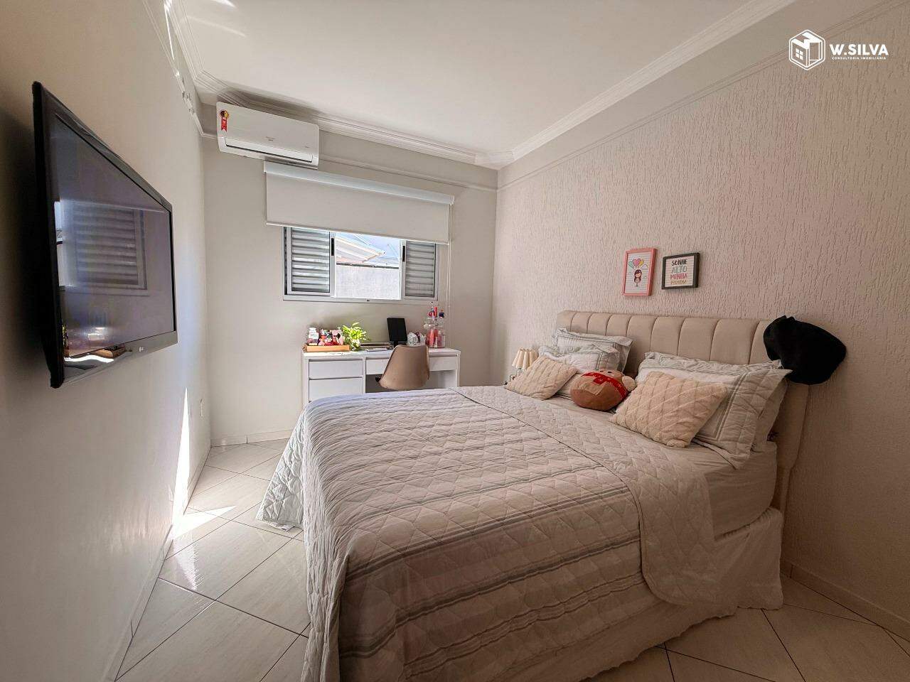 Casa em Condomínio à venda no Condomínio Jardim Portal dos Ipês: 