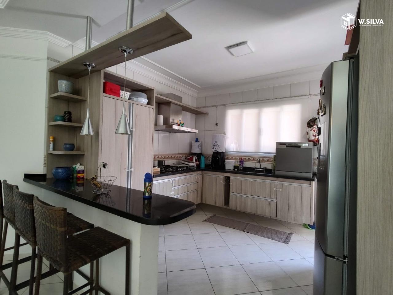 Casa em Condomínio à venda no Jardim Portal dos Ipês: 