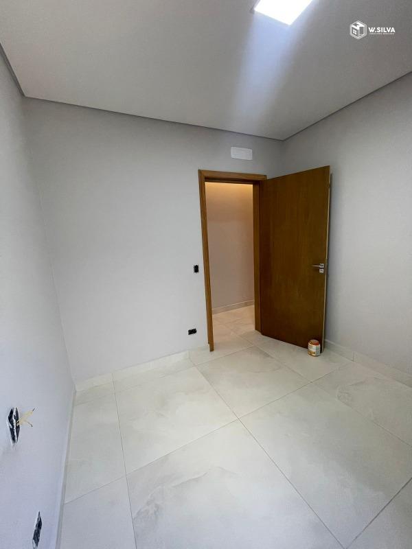 Casa em Bairro à venda no Jardim Belo Horizonte: 