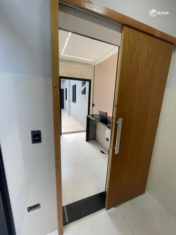 Casa em Bairro à venda no Jardim Belo Horizonte: 